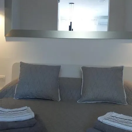 Vesna 2 Apartment