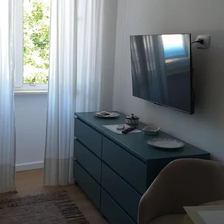 Vesna 2 Rijeka